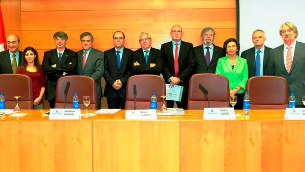 dia-de-la-quimica-2012-autoridades-y-premiados-620×350